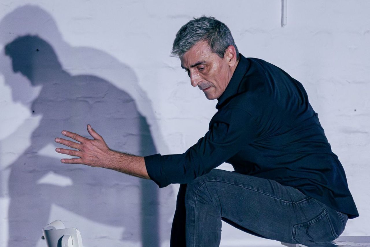 Travanj u ZPC-u: Dvije premijere, novi ciklus Plesnih dodataka i umjetničko-znanstveni simpozij